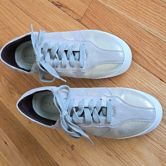 Salvia Shoes - Salvia Women's Sneakers Style Kat Size 40 or 9.5/10